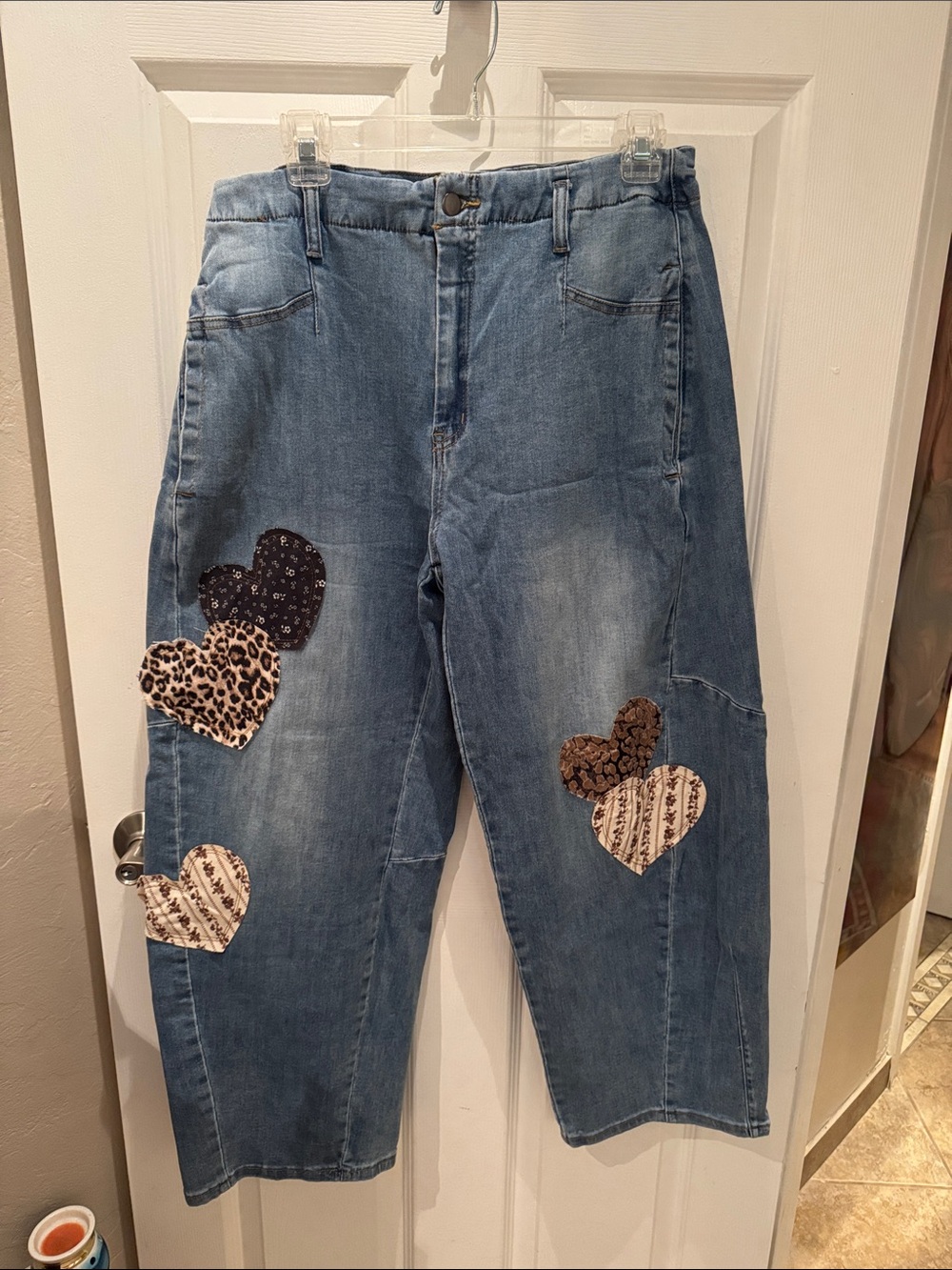 Easel barrel jeans  Heart-Patch Women’s